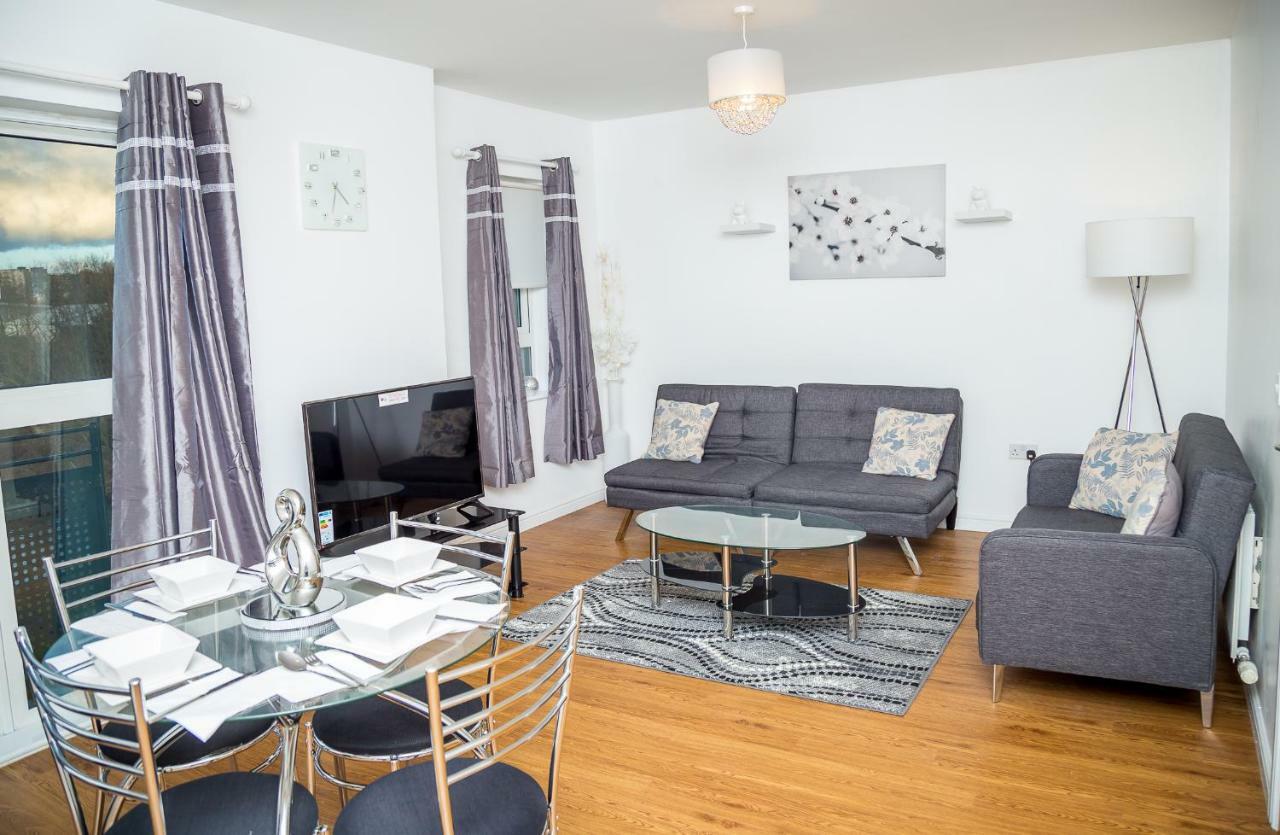 Luxuriant Apartments Northampton Esterno foto