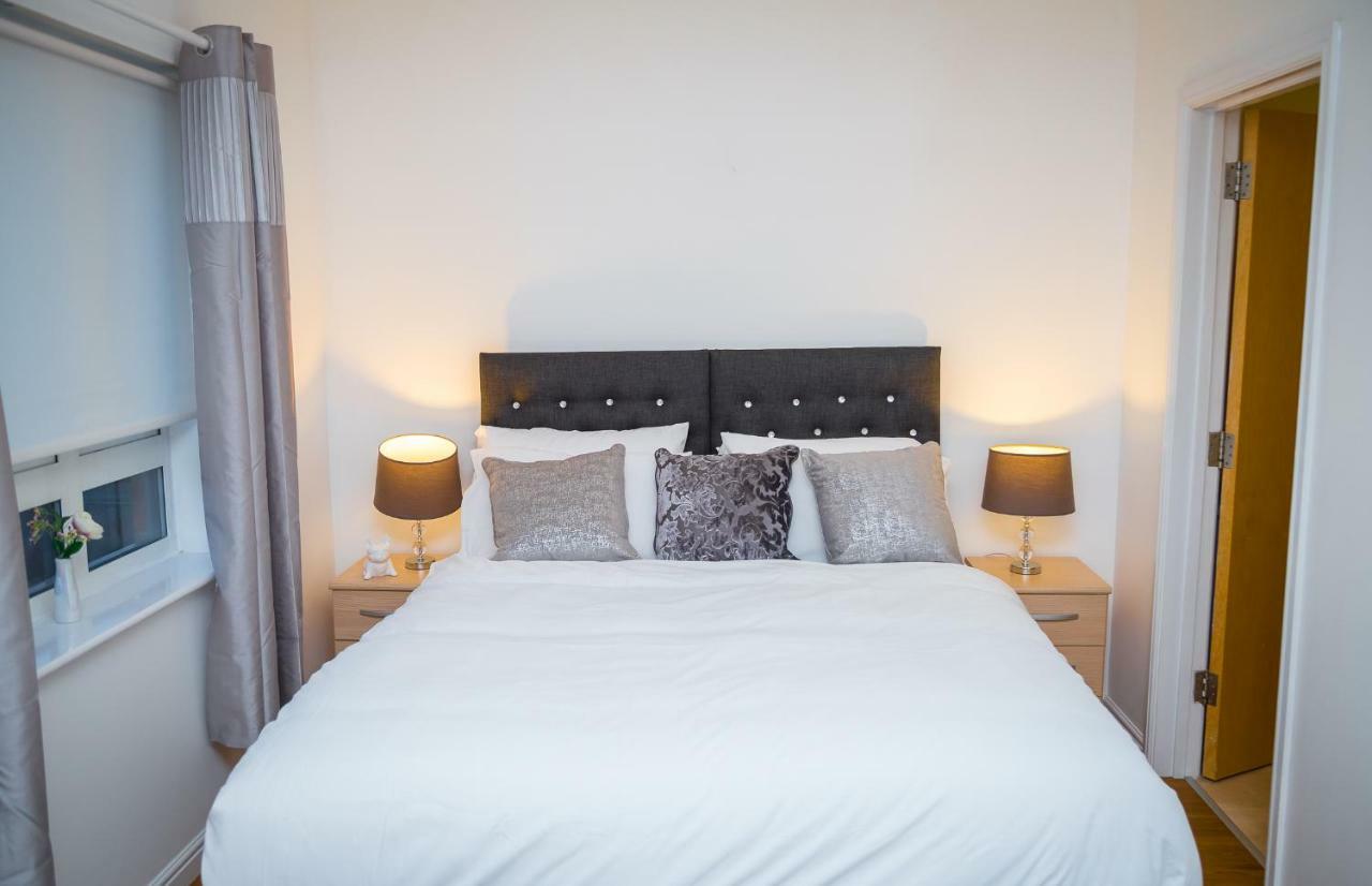 Luxuriant Apartments Northampton Esterno foto